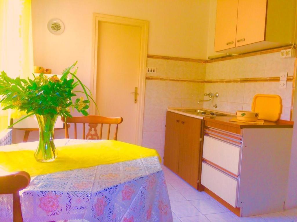 Villa Marga Йелса Екстериор снимка